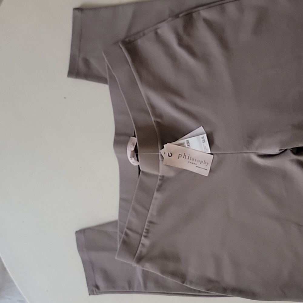 NWT - PHILOSOPHY WOMAN KHAKI LEGGINGS (sz 1X woman) - Picture 1 of 3